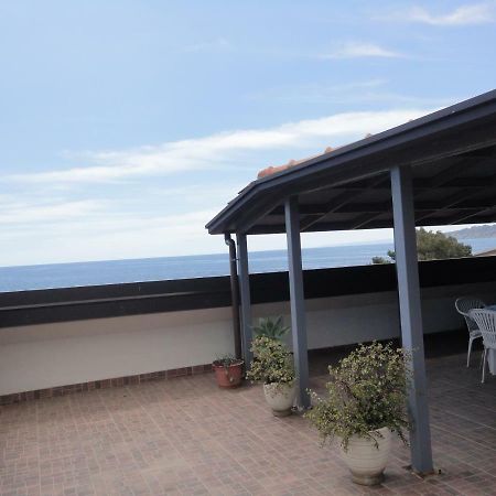 Appartamento Sul Mare Acireale Ngoại thất bức ảnh