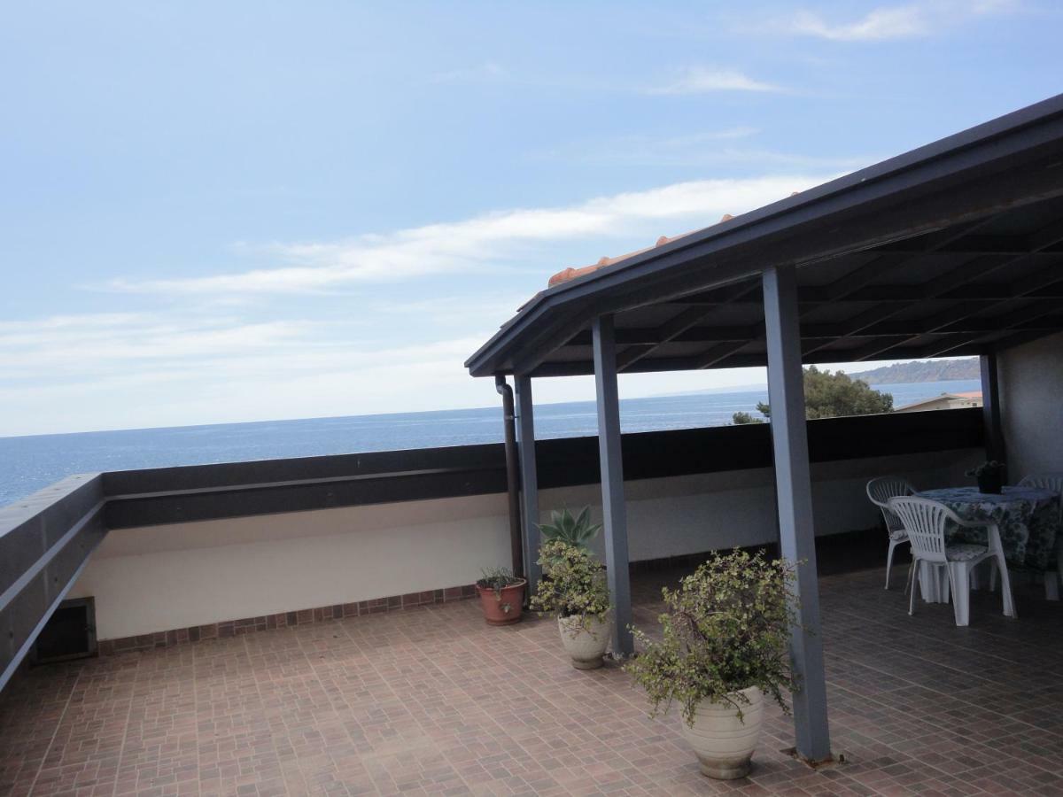 Appartamento Sul Mare Acireale Ngoại thất bức ảnh
